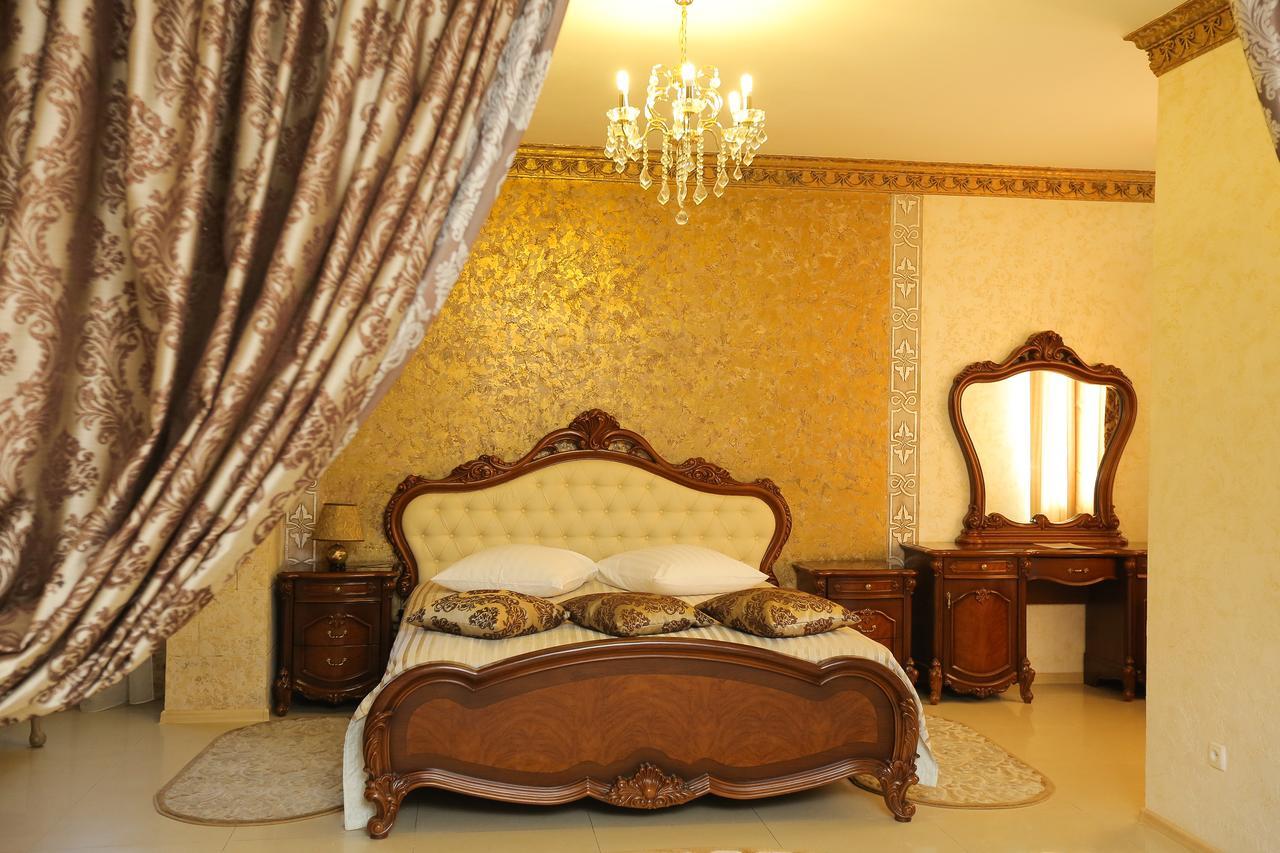 "Zolotoe Runo" Hotel Odessa Ngoại thất bức ảnh