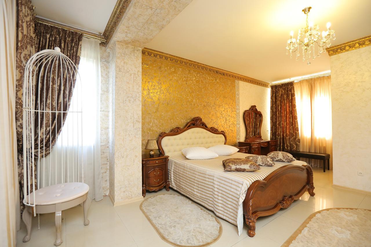 "Zolotoe Runo" Hotel Odessa Ngoại thất bức ảnh